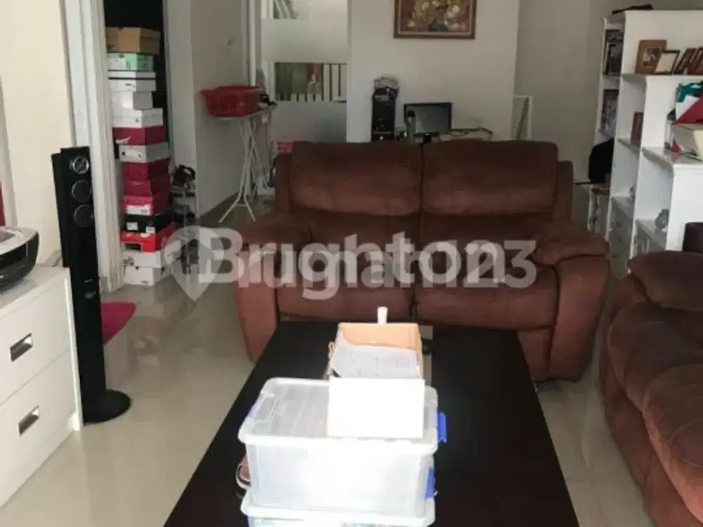 Dijual Cepat Rumah Cantik  2 Lt Di Taman Yasmin Bogor
