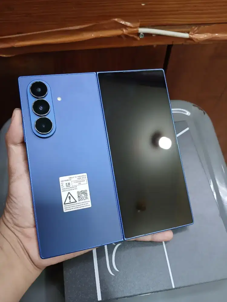 Samsung Z Fold 7 12/256Gb SEIN