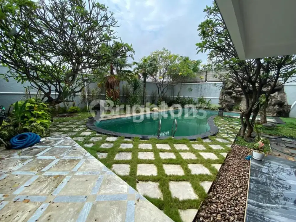 Dijual Rumah Premium ModernKawasan Prime Elite Cilandak. Rumah siap huni.