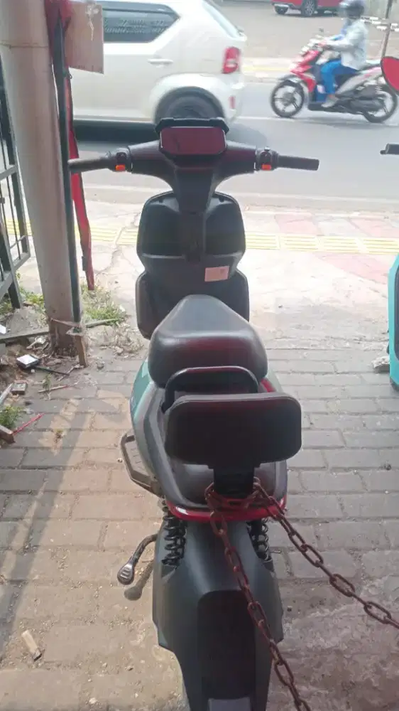 Sepeda listrik uwinfly