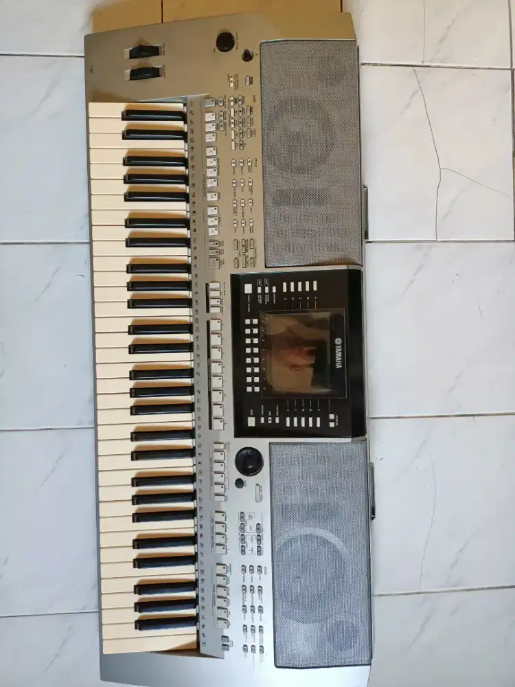 Psr s910 kondisi istimewa mulus normal