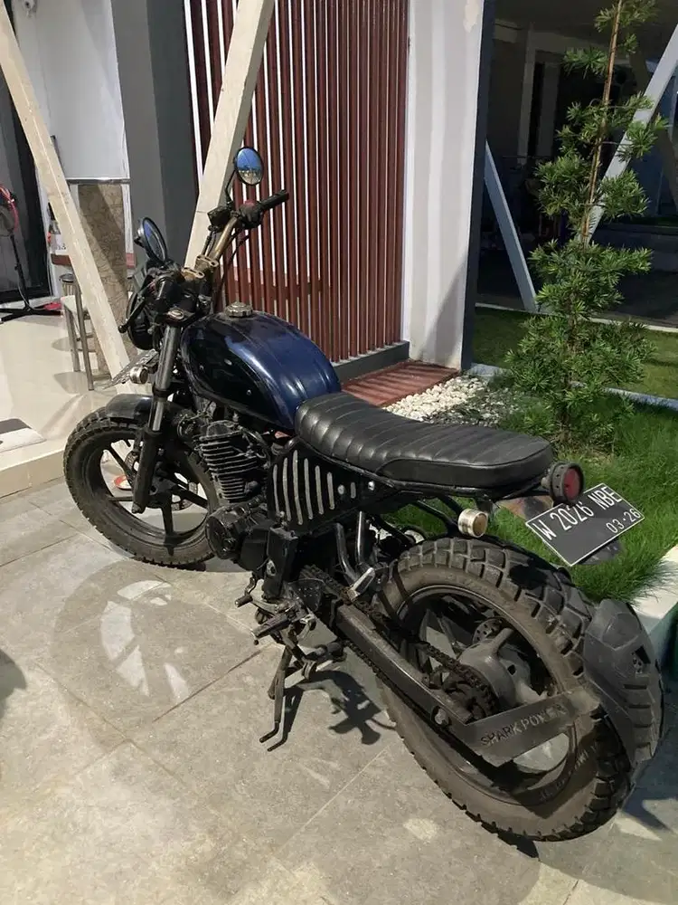 Scrambler Japstyle Basic Byson