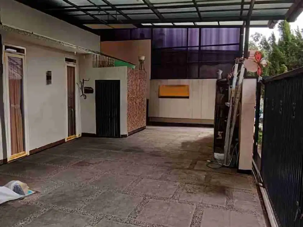 RUMAH LUAS DALAM KOMPLEK KEREN ONE GATE MELONG ASIH CIJERAH BANDUNG
