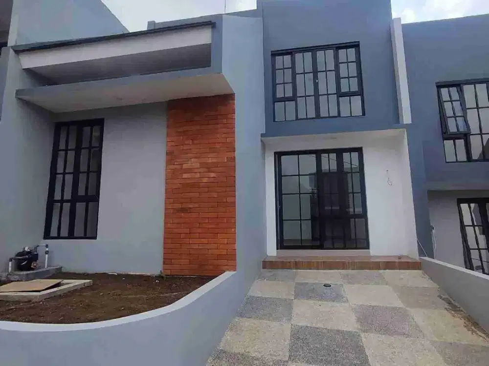 Dijual Murah Villa Baru Bagus di Singgasana Batu Village Kota Batu