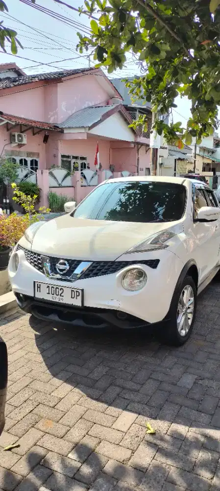 Jual Juke RX A/T Black interior 2015
