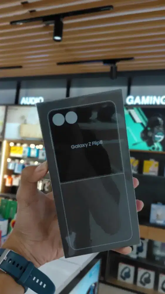 Kredit Samsung Zflip 8 Garansi Resmi