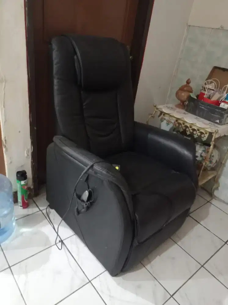 Jual kursi pijat elektronik