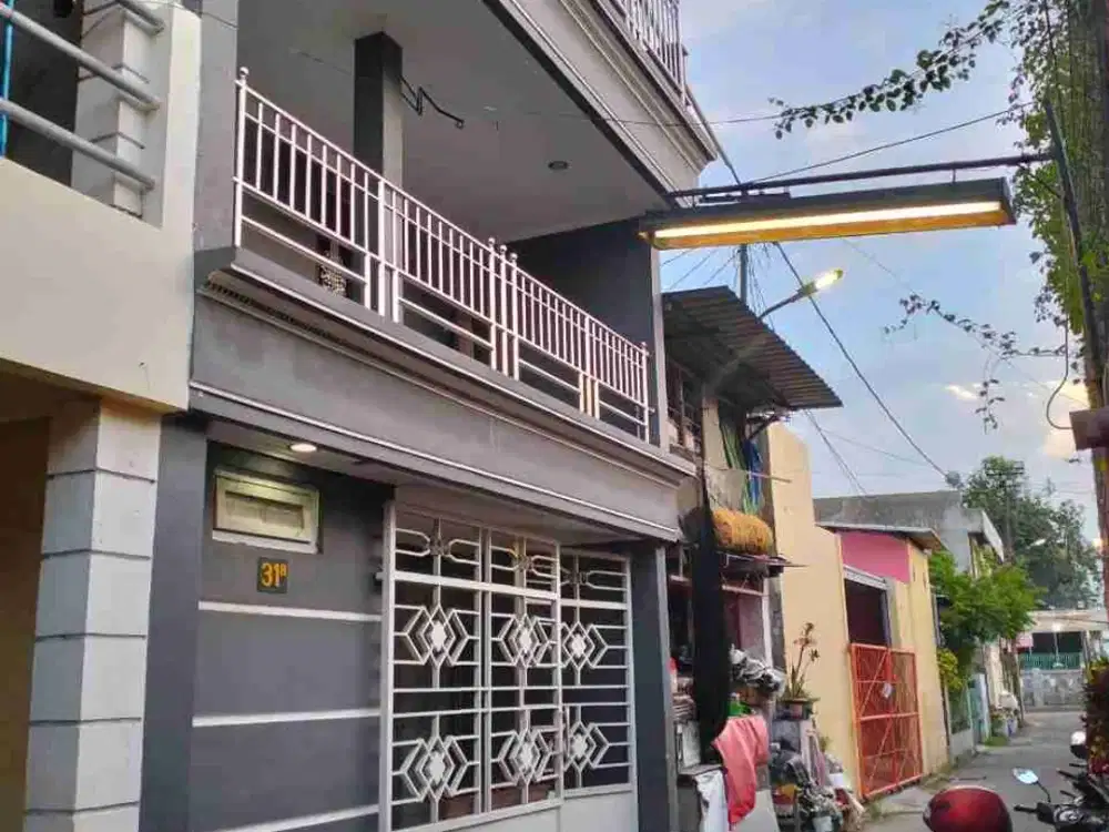 Rumah Murah 3 Lantai siap Huni di Pasar Tembok, Sby