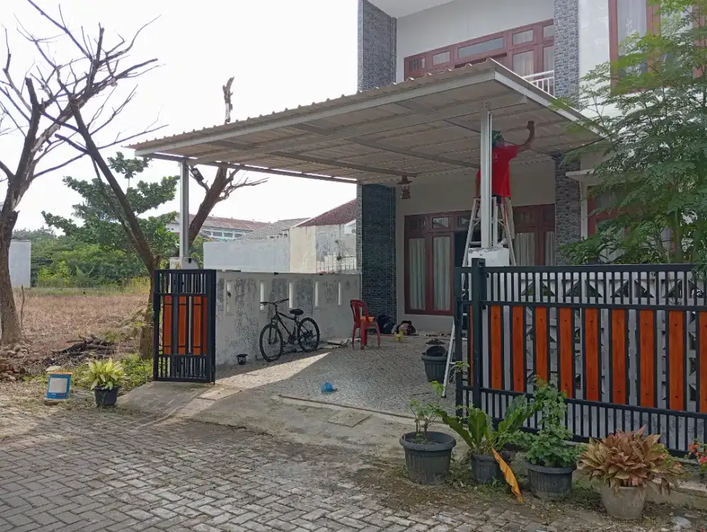 Kanopi alderon rangka baja ringan
