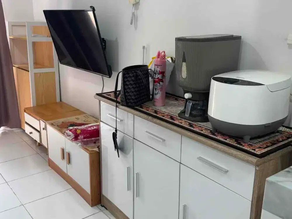 DISEWAkan Apartement Type Studio Full Furnished di Tokyo Riverside Tower Fuji Lantai 37 - Pik 2