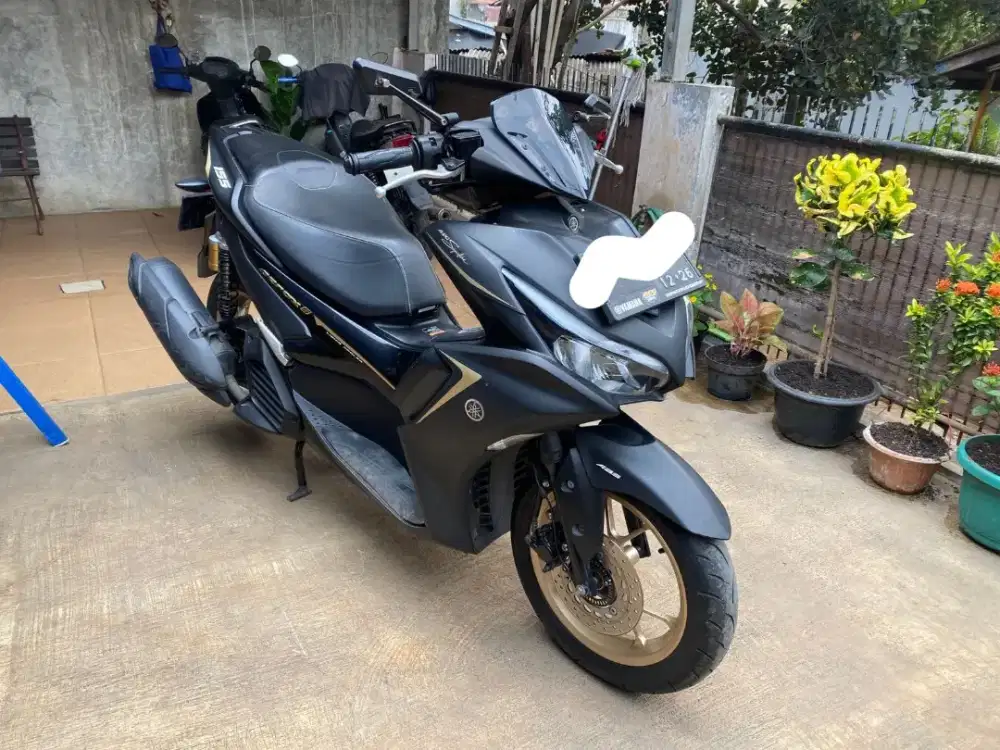 YAHAMA AEROX SIGNATURE 2021 (KEYLESS)