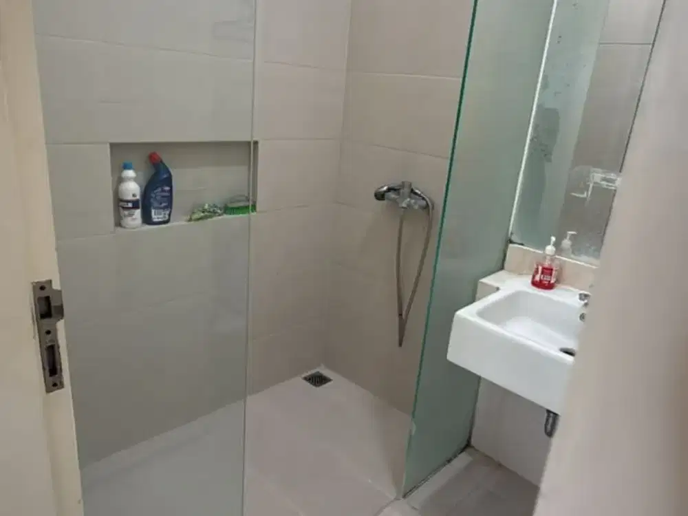 murah, apartemen 2 BR di surabaya barat 140jt di puncak cbd
