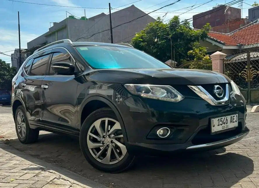 NISSAN XTRAIL 2.5 T32 CVT 2015 MATIC UNIT TERAWAT, KREDIT DP MINIM GAS