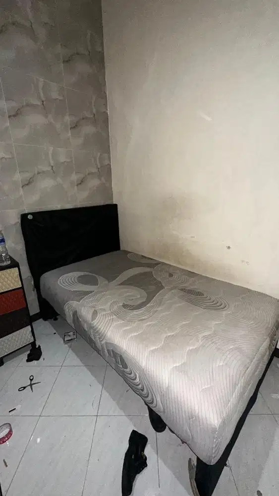 Spring bed masih empuk