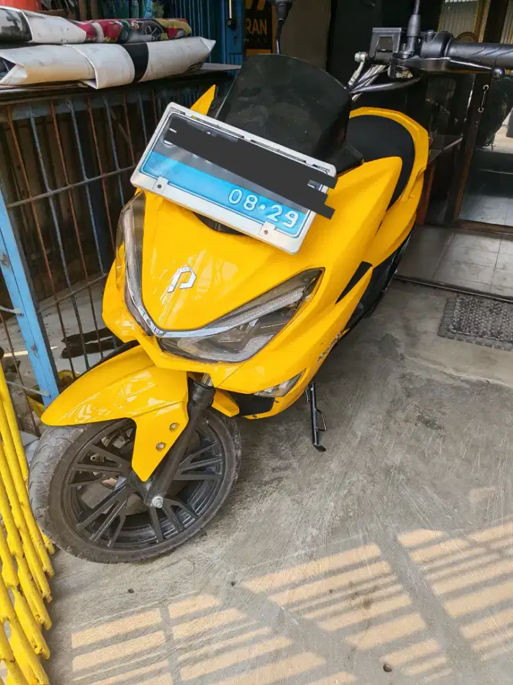 Di jual Polytron Fox S jarang pakai