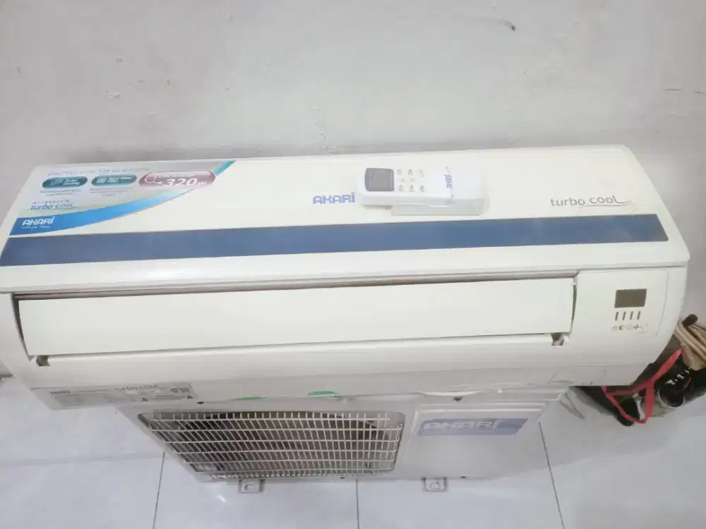 Jual ac akari 1/2 pk  lowwat 320 wat kondisi 95% ori semua