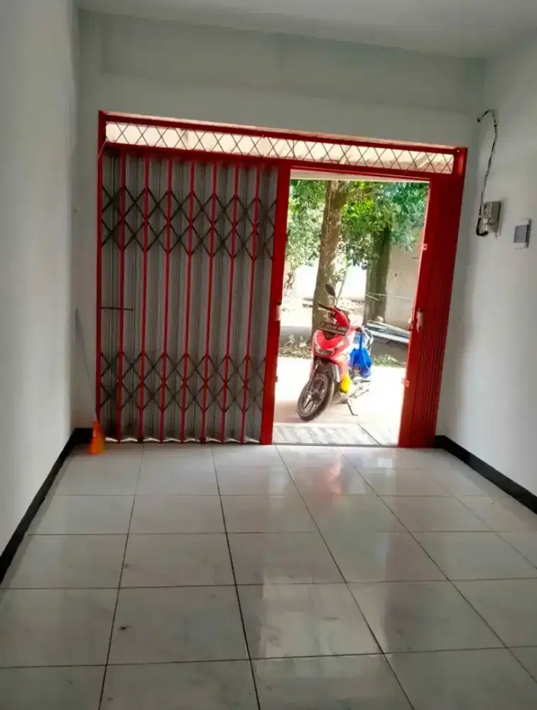 Disewakan Kios Bersih
