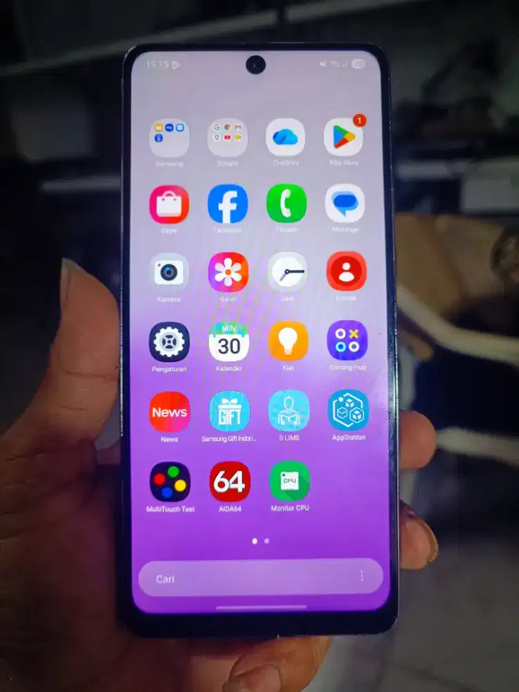 Samsung a73 8/256 (5G)