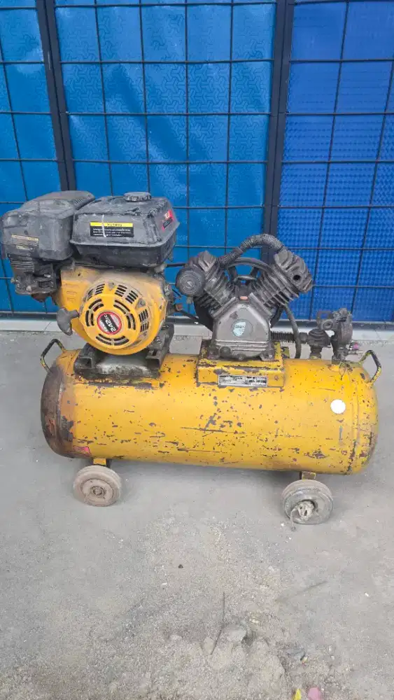 Dijual Kompresor 100 Liter - Mesin Loncin 242 cc