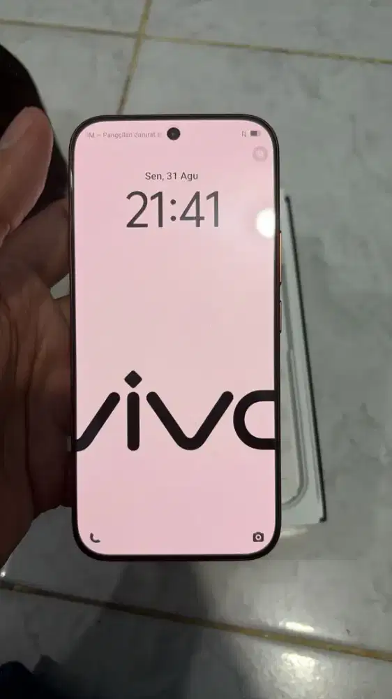 Vivo V70 8+8/256