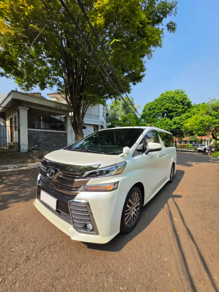 DIJUAL Toyota Vellfire 2.5 ZG (Non-Premium Audio)