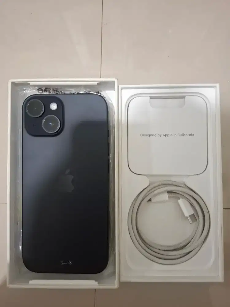 Iphone 15 128 ibox warna black fullset