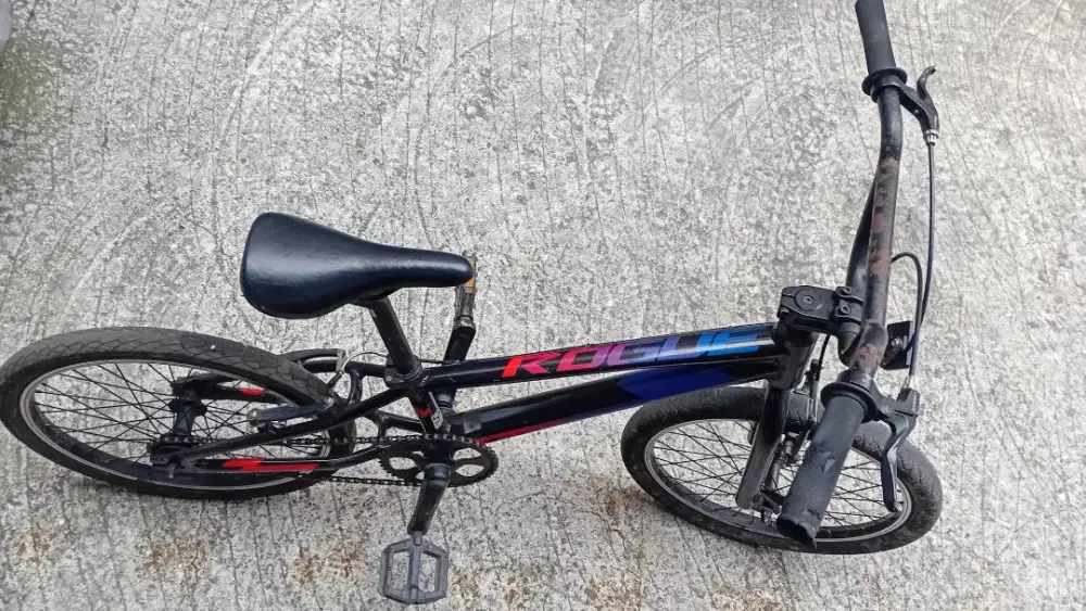 sepeda bmx polygon rogue