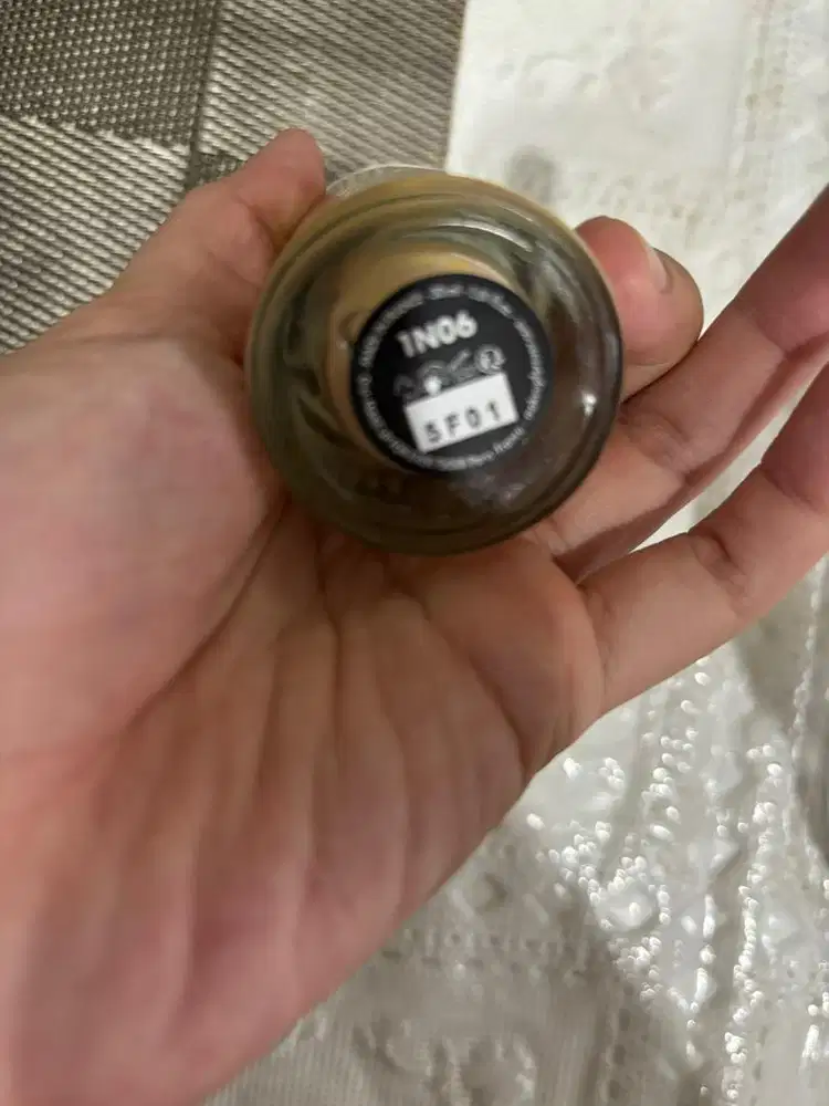 Foundation makeup forever