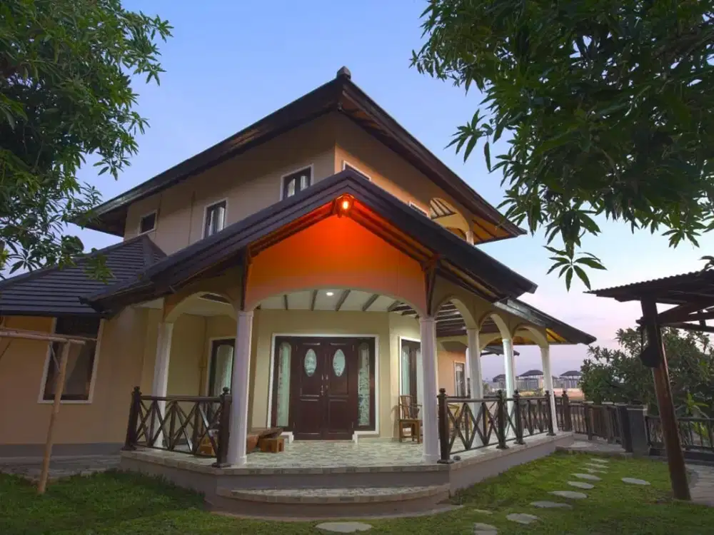 Super Affordable Villa, Just a Short Walk to Pabean Beach
