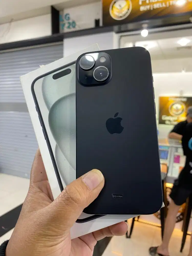 iPhone 15 128Gb Resmi iBox Mulus LikeNew Garansi Panjang