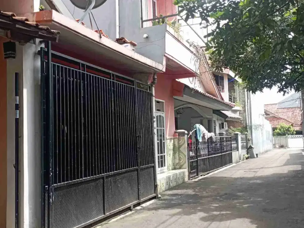 Rumah Second di Kalisari Pasar Rebo  Jakarta Timur