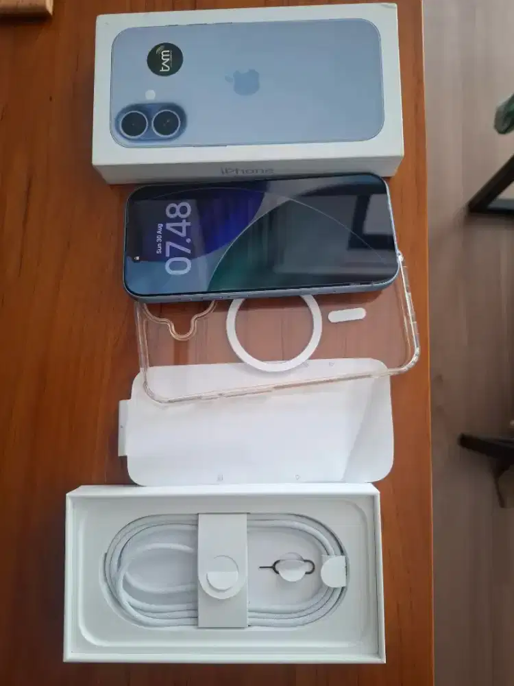 iPhone 17 256GB IBOX Garansi Juli 2027 Mist Blue