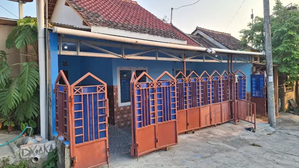 Di kontrakkan Rumah Khusus Keluarga