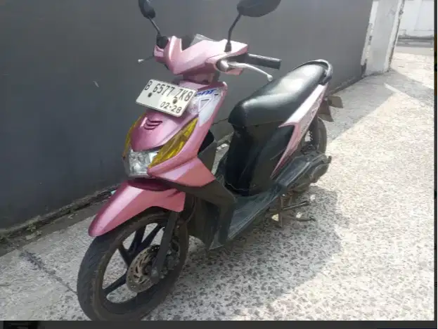 Bismillah.!. Baet karbu. THN 2010. Ss lengkap. Pajek op 2x mesin enak.