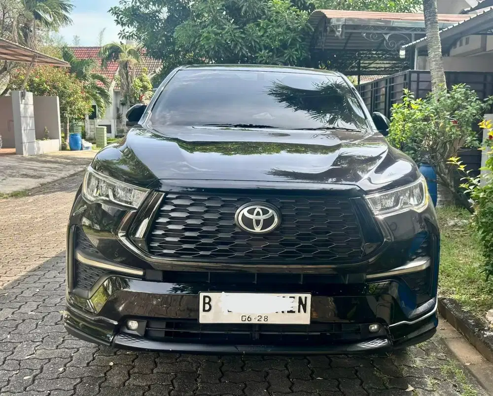 Toyota Innova Zenix V Hybrid Modellista 2023