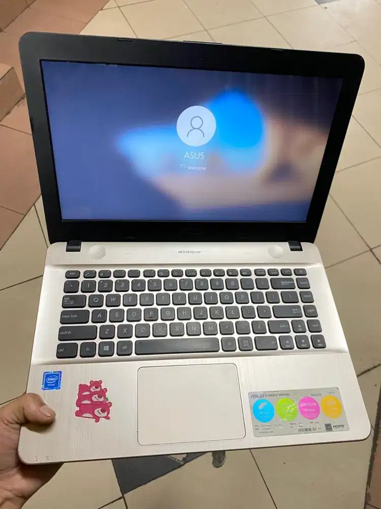 laptop asus vivobok 14 x441n