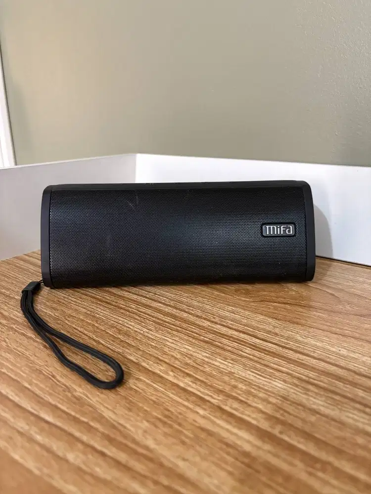 Speaker Bluetooth MiFa A10+ Hitam