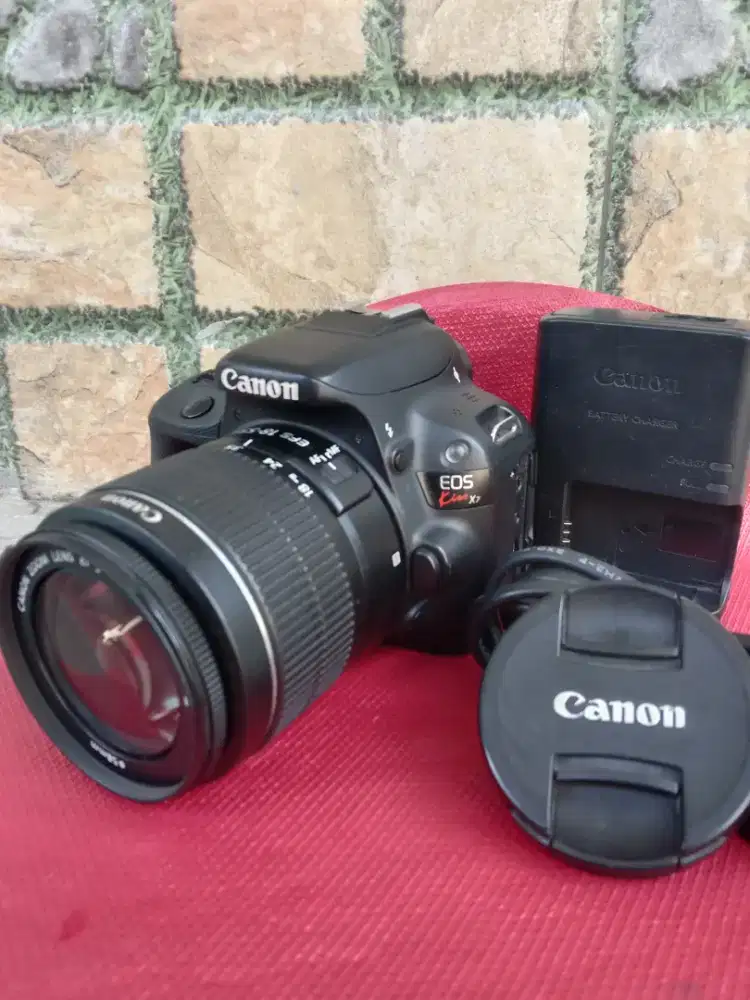 Canon Eos kiss X7 (100D) touchscreen SC 21xxx bukan Nikon