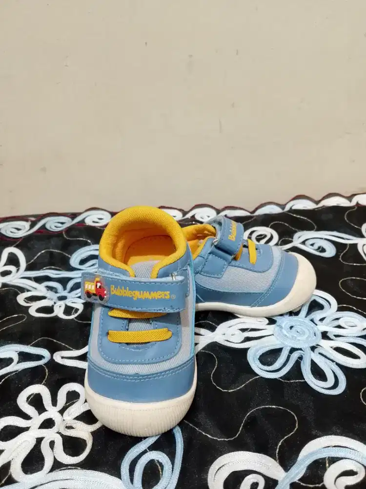 Sepatu Anak Bubble Gummers