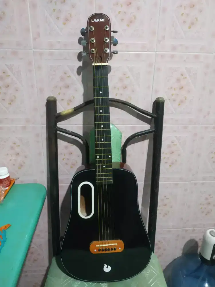 Gitar akustik Lava Me tanbes mulus senar seting ceper mepet utk ajaran