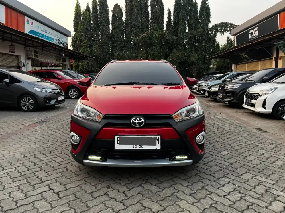 TOYOTA YARIS S AT HEYKERZ 2017 RED EDITION RARE !!