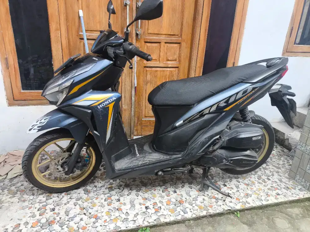 Vario 125 iss 2021