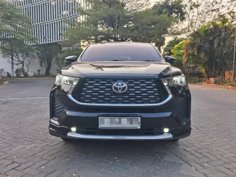 Toyota Zenix 2.0 V Hybrid AT Cvt Modelista 2023