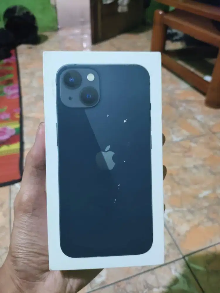 Iphone 13 midnight 128 gb BNIB New