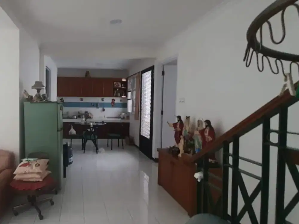 Jual Rumah Villa Valencia