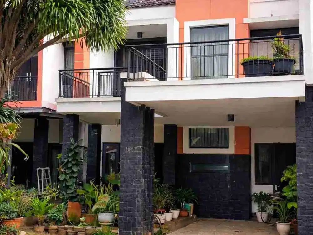 Dijual Cepat Rumah Siap Huni di Raffles hills Cibubur