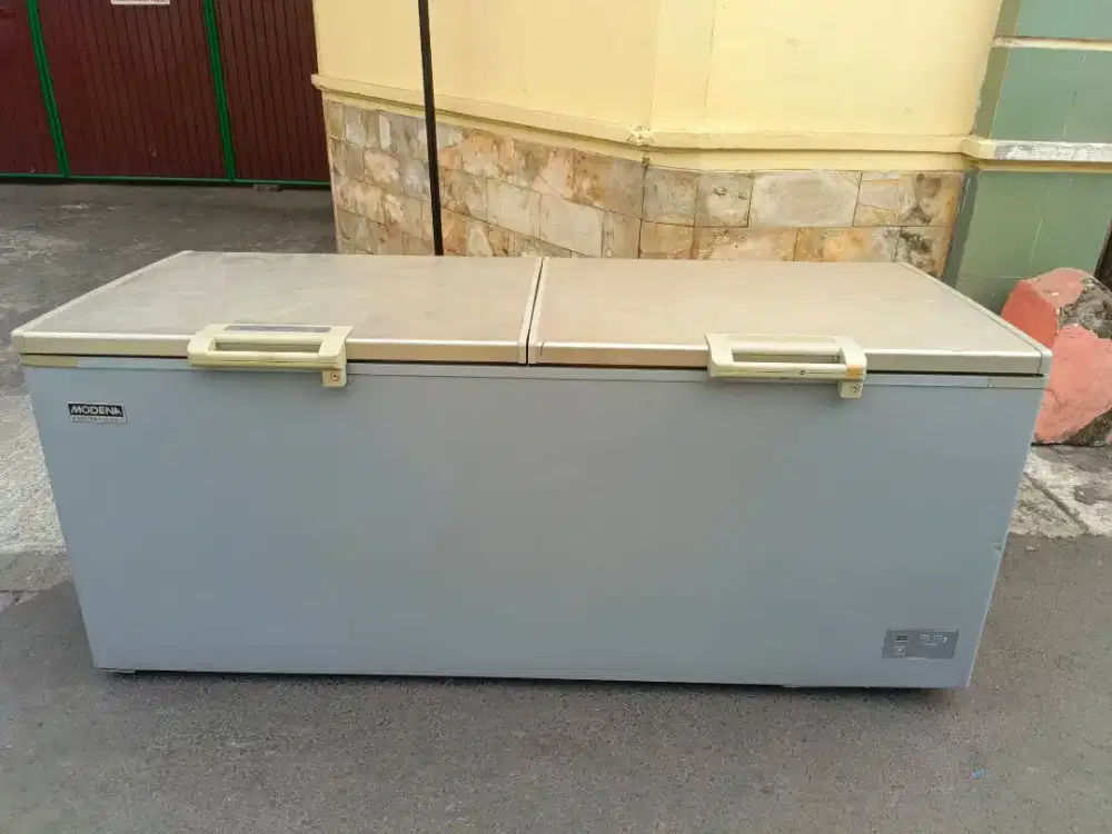 Freezer Box 700 Liter Original Segel Super Beku Dan Dingin