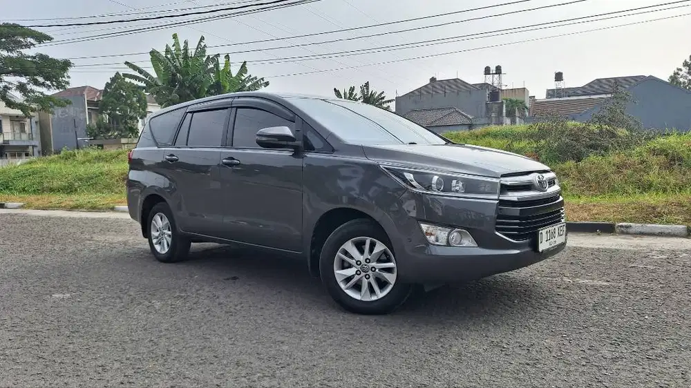 Low Km 71rban!!! Toyota Innova Reborn 2.4 V Diesel AT Tahun 2019