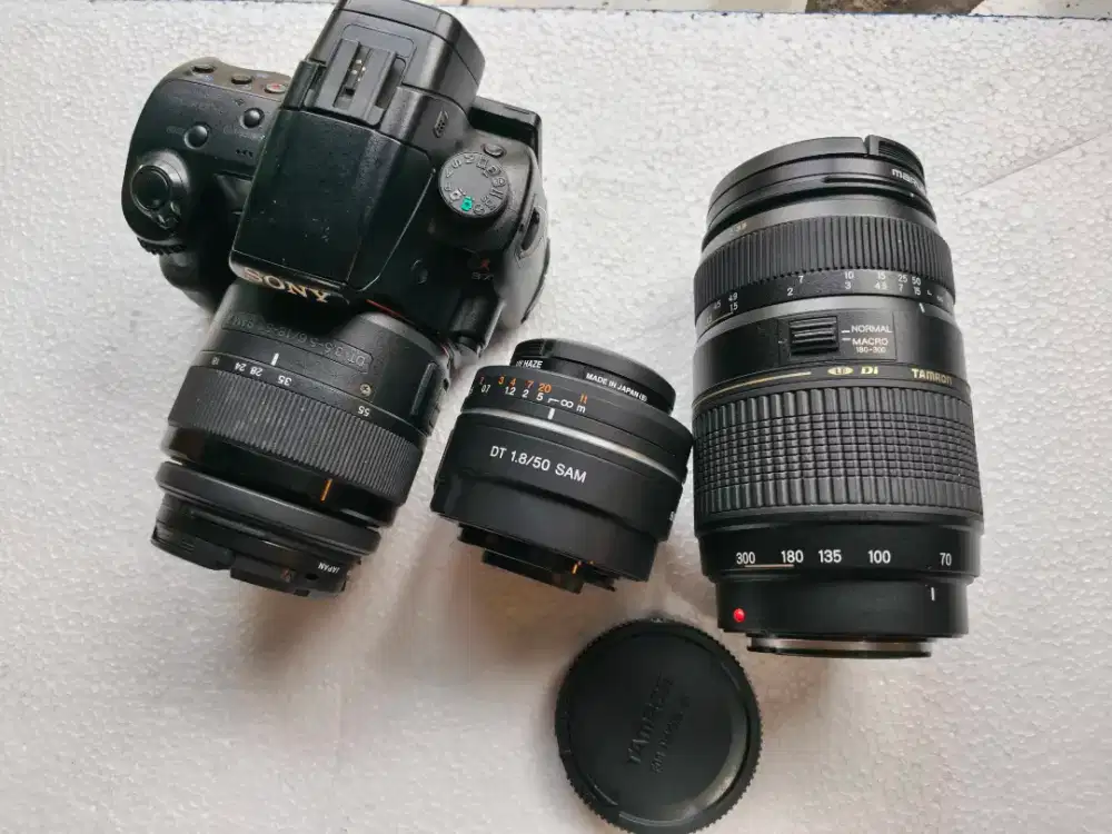 Kamera sony dan lensa tele