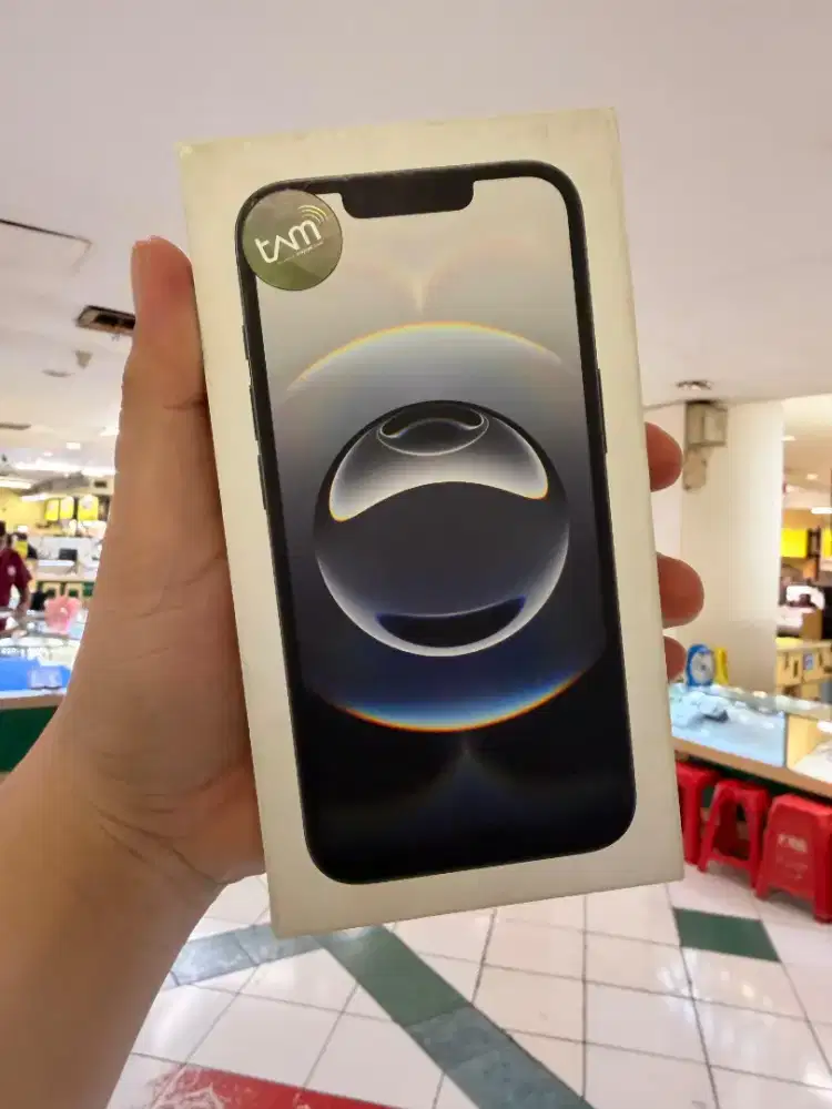 New iPhone 16e 256 iBox